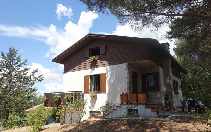 House in Castel Rigone - view 1