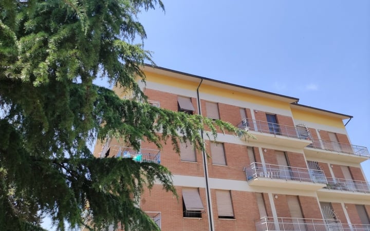 House in Castiglione del Lago - view 1