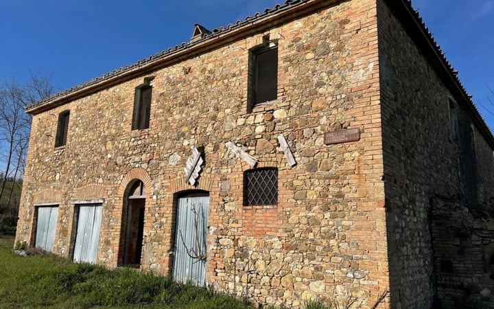 House in Citta della Pieve - view 1