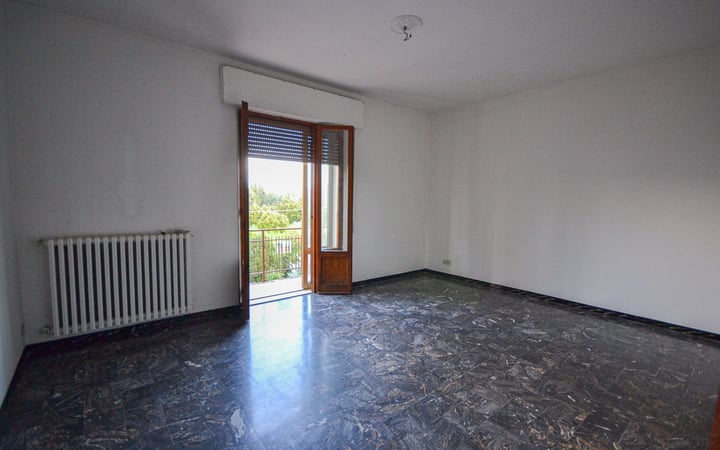 House in Po' Bandino - view 1