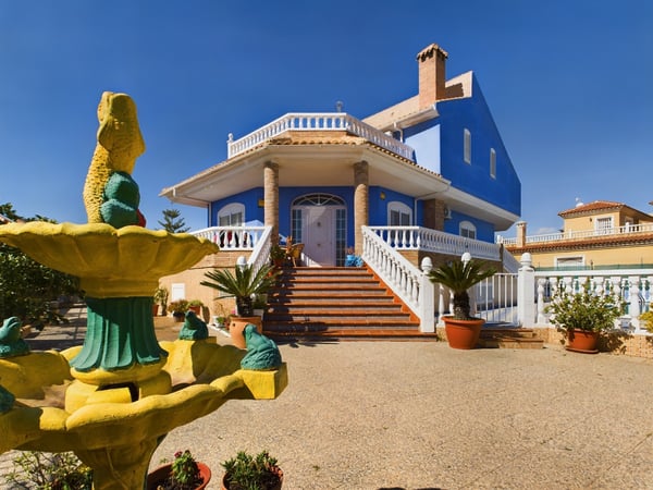 Villa in Los Alcazares - view 1