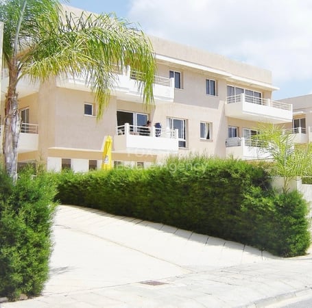 Apartment in Pegeia - view 1