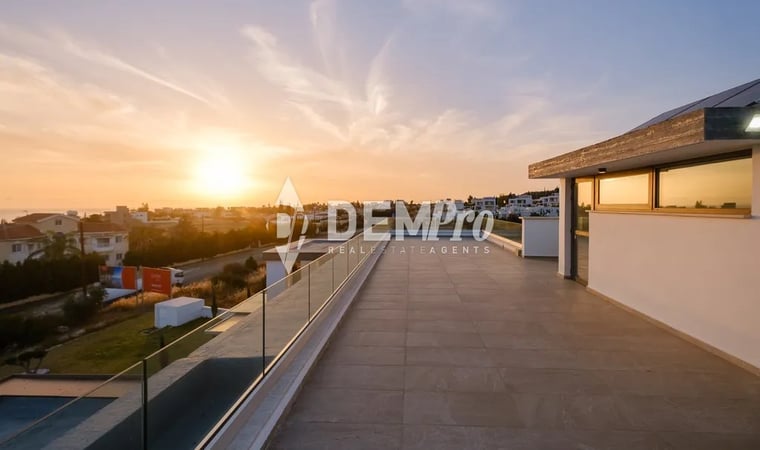 Villa in Pegeia - view 1