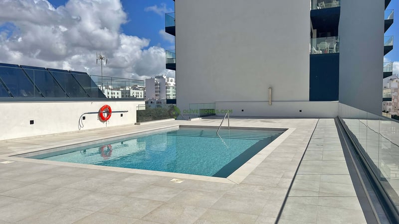 Apartment in Quarteira - view 1