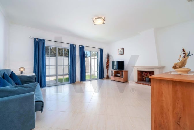 Villa in Castro Marim - view 1