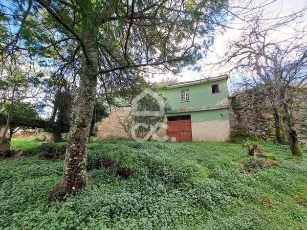 House in Alcofra - view 1