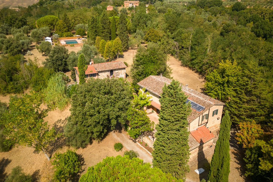 House in Asciano - Image 2