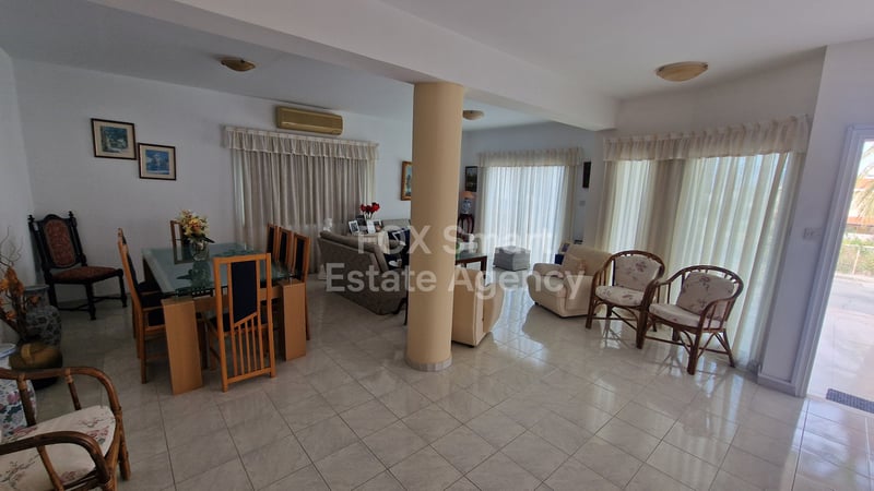 House in Agios Dometios - view 1