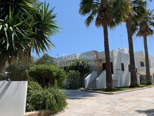 House in Larnaca - view 1