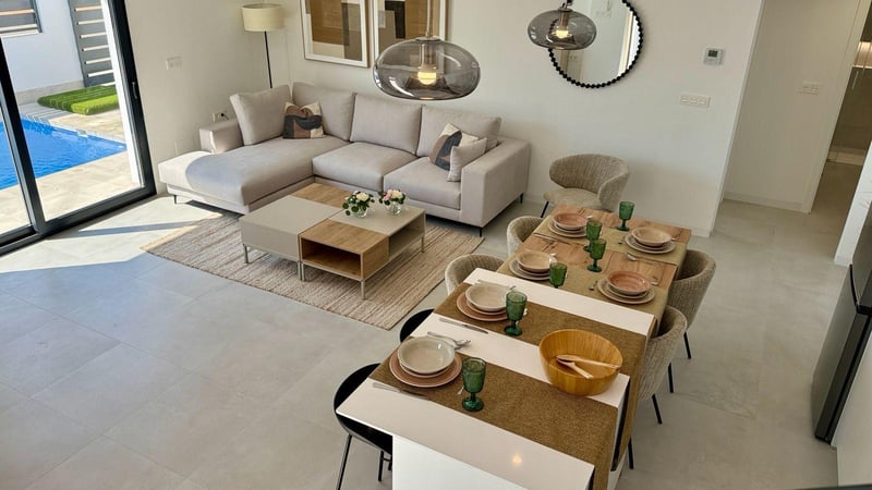 House in Roldan - view 1