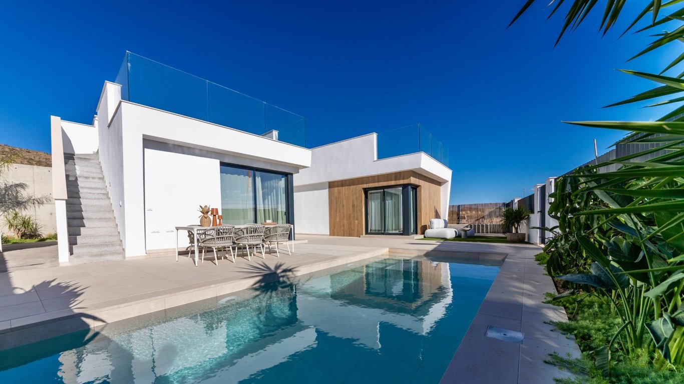 Villa in Lo Mendigo - Image 2