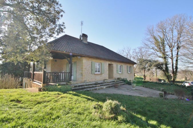 House in Sarlat-la-Caneda - view 1