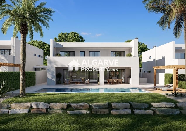 Villa in Quarteira - view 1