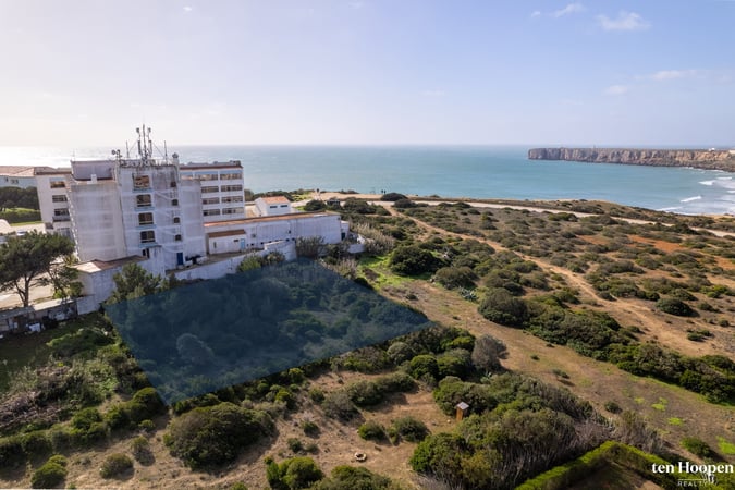 Land in Sagres - view 1