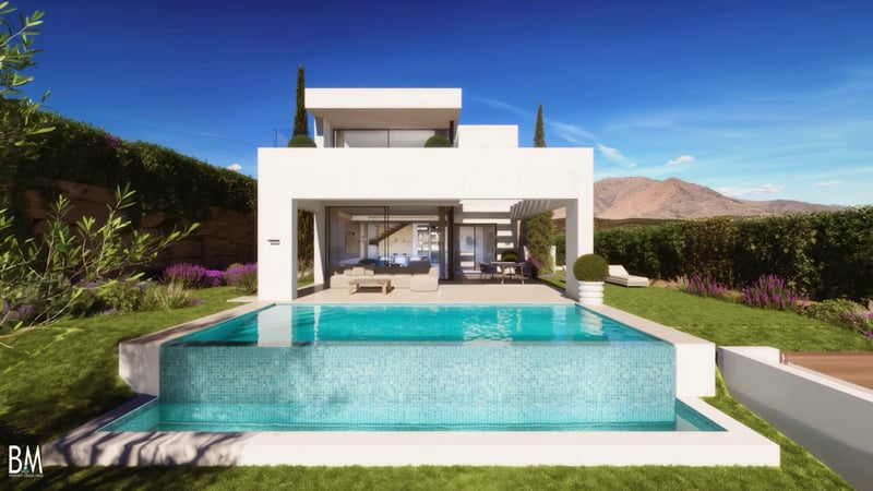 Villa in Estepona - view 1