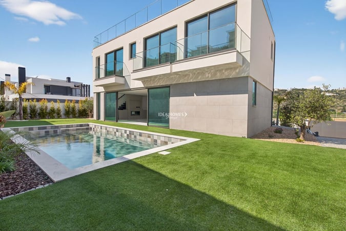 Villa in Albufeira - view 1