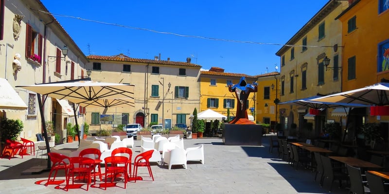 House in Lajatico - view 1