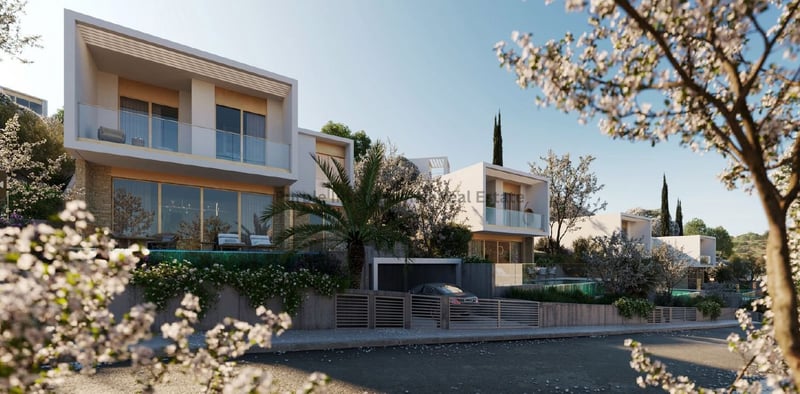 House in Parekklisha - view 1