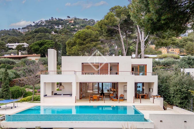 House in Girona - view 1