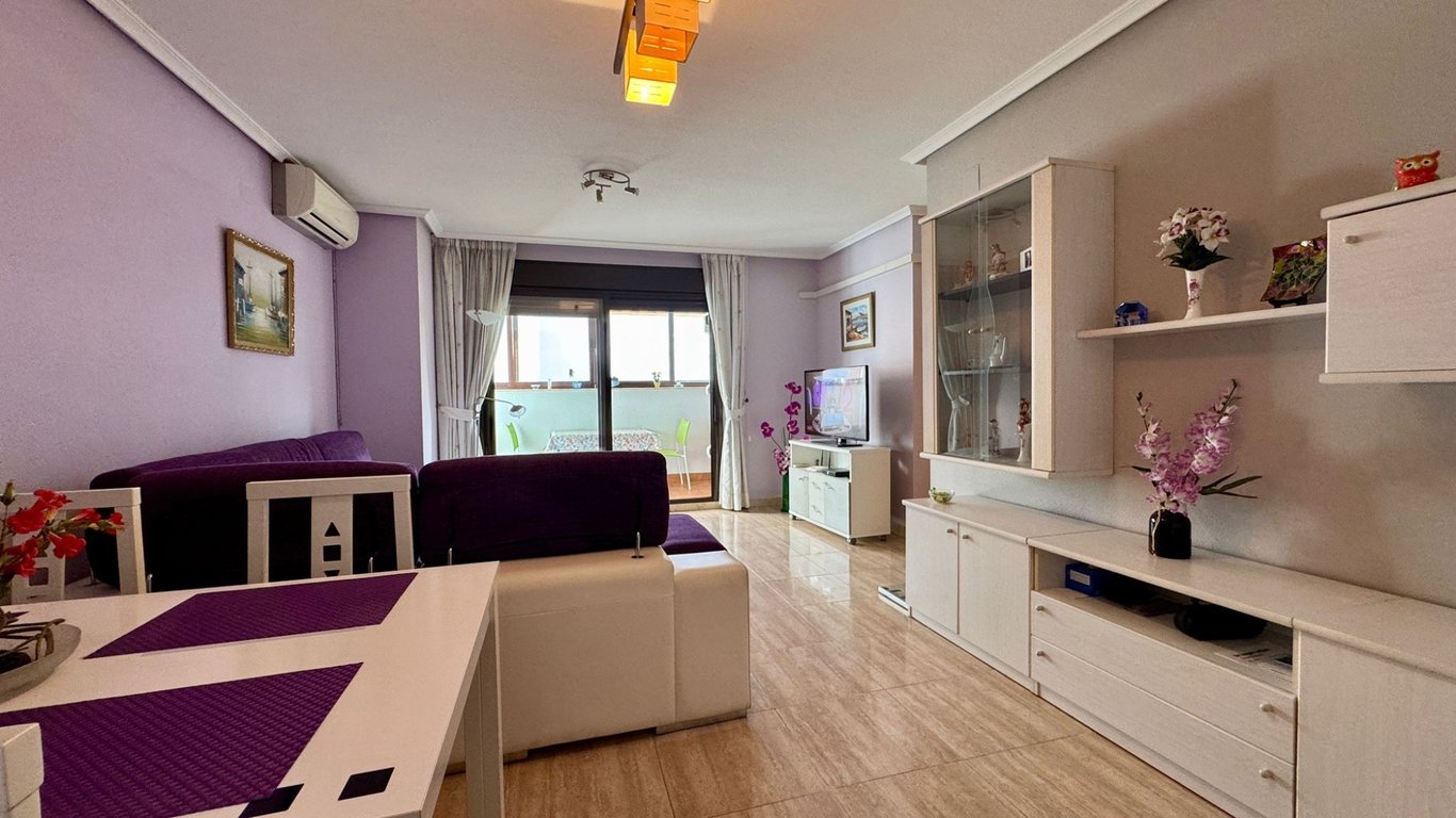 Apartment in Torrevieja - Image 4