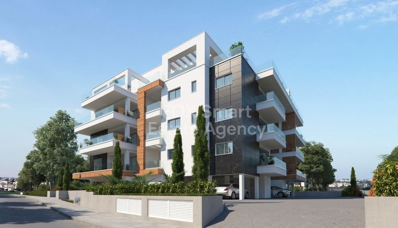 Apartment in Kato Polemidia - view 1