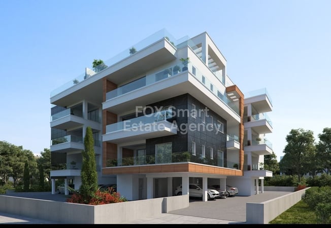 Apartment in Kato Polemidia - view 1