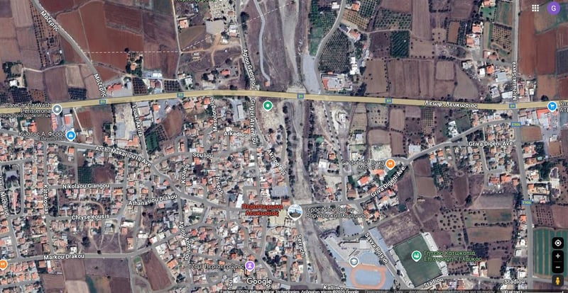 Land in Peristerona - view 1