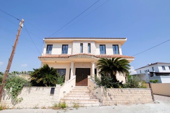House in Agios Fanourios - view 1