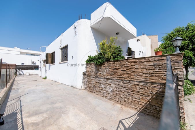 House in Apostoloi Petros kai Pavlos - view 1