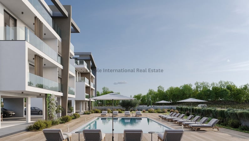 Apartment in Koloni - view 1