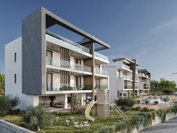 Apartment in Koloni - view 1