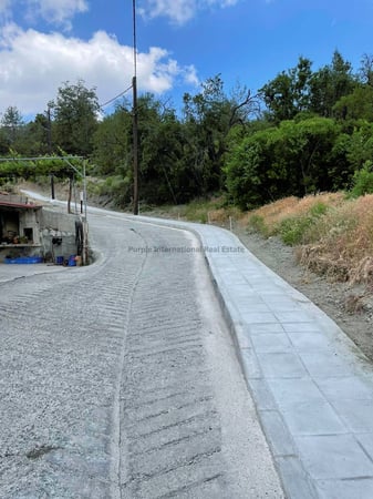 House in Kyperounta - view 1