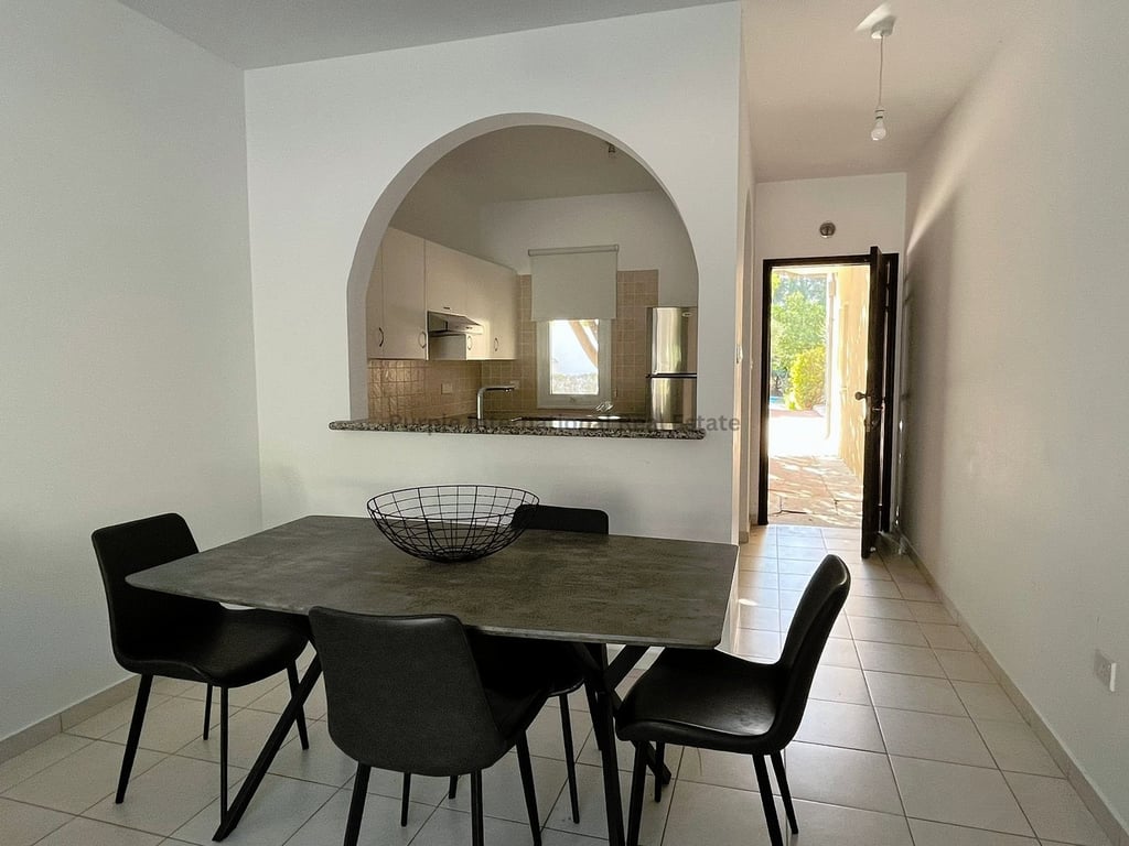 Apartment in Ayios Theodoros - Image 3
