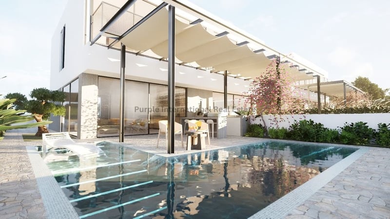 House in Kissonerga - view 1