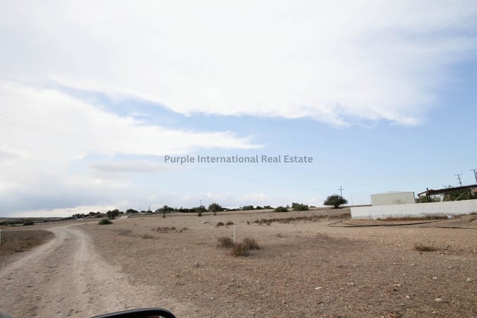 House in Frenaros - view 1