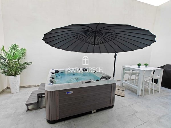 Apartment in L-Iklin - view 1