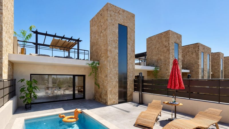 Villa in La Pinilla - view 1