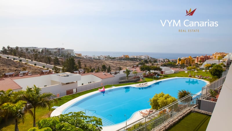 House in La Caleta - view 1