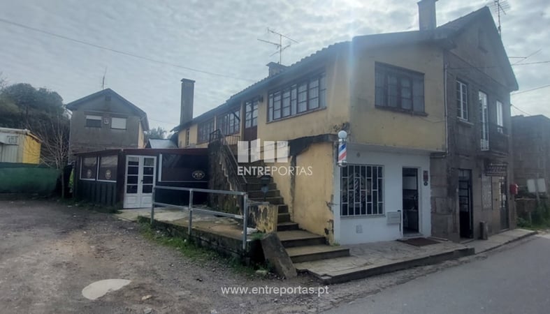 House in Arcozelo - view 1