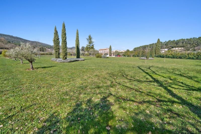 House in Le Cannet-des-Maures - Image 2