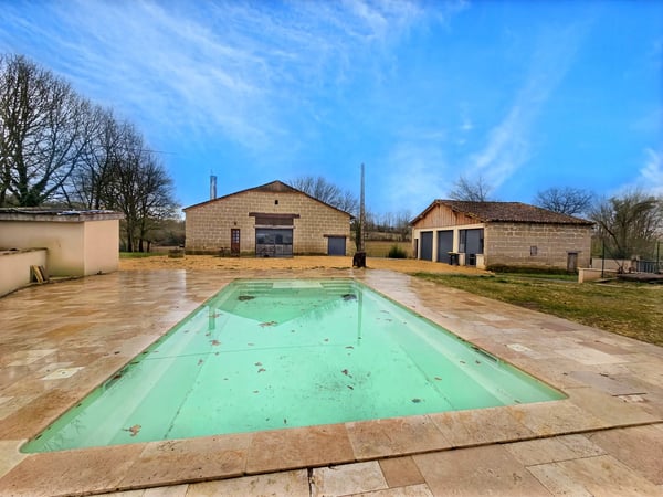 House in Miramont-de-Guyenne - view 1