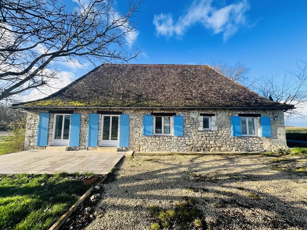 House in Issigeac - view 1
