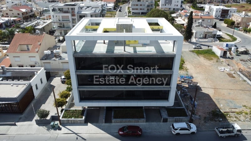 House in Kato Polemidia - view 1