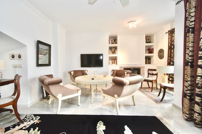 Villa in Mijas Costa - view 1