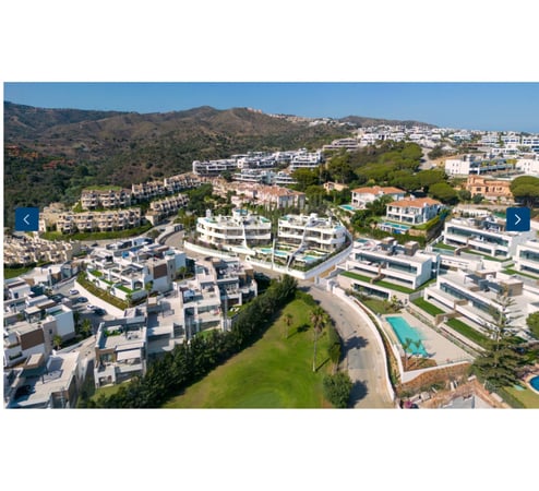 House in Marbella Del Este - view 1