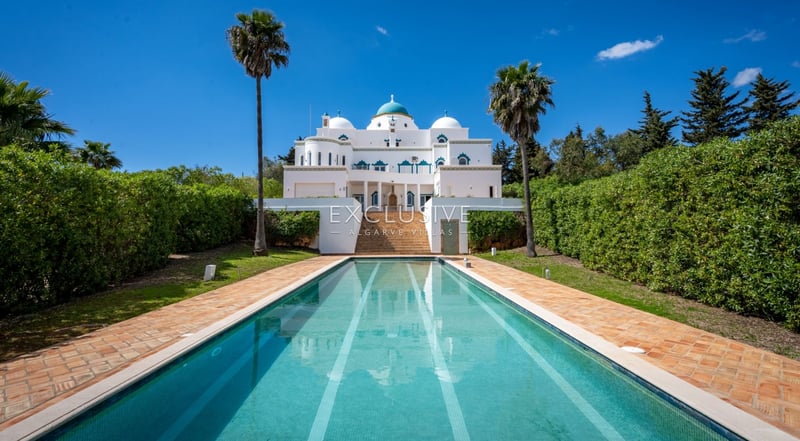 Villa in Carvoeiro - view 1