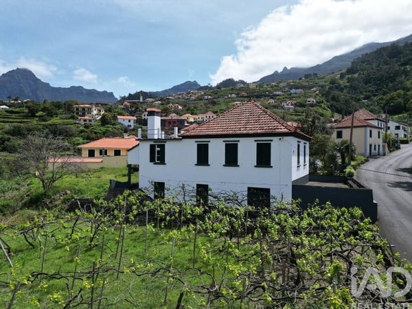 House in Sao Vicente - view 1