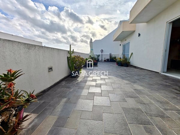 Penthouse in Attard - view 1