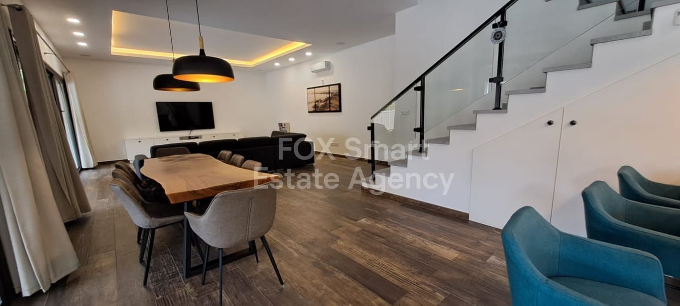 House in Agia Fylaxis - Image 3