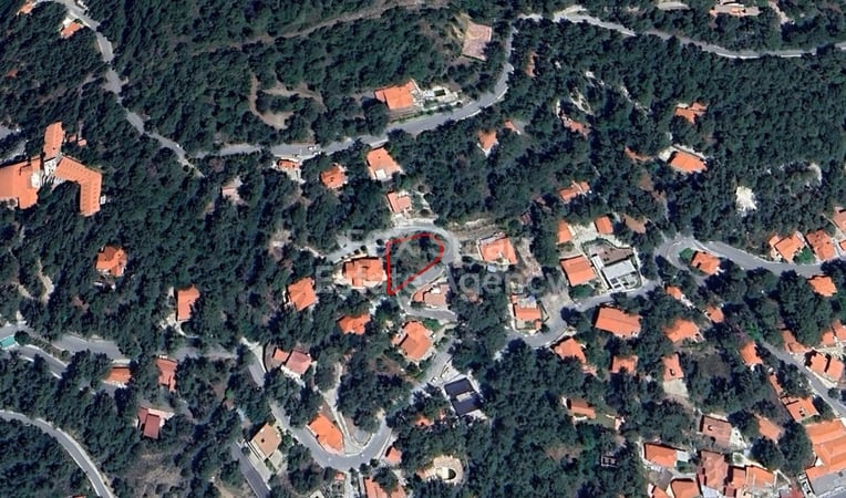 Land in Pano Platres - view 1